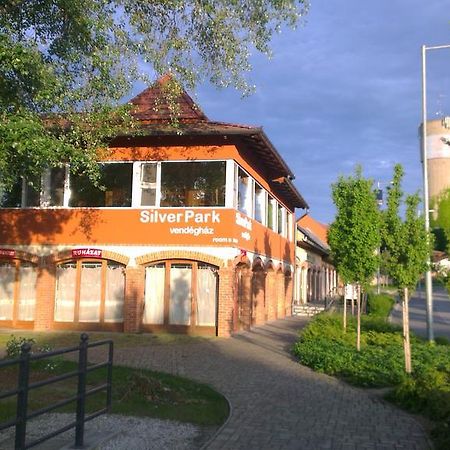 Silver Park Vendeghaz Berettyóújfalu Eksteriør bilde